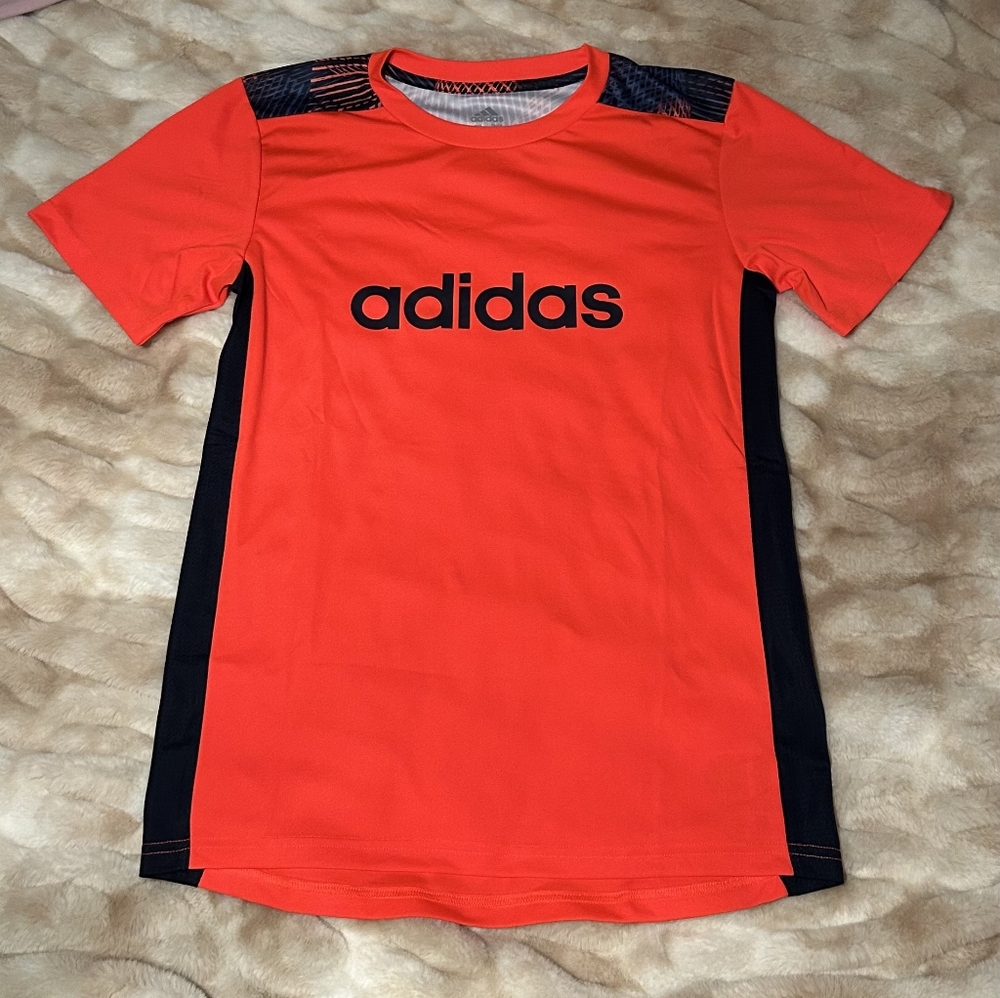 *NWOT* Adidas ClimaCool Shirt. Size Boys Large.